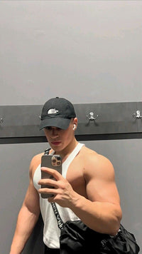 Ricardo J.